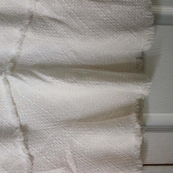 White House black market white midi skirt  Sz 6 EUC - Picture 2 of 5